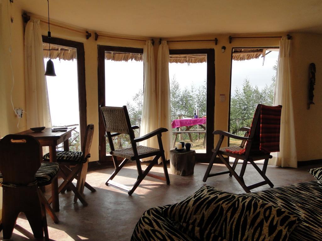 Mambo View Point Villa Ndungu Ruang foto