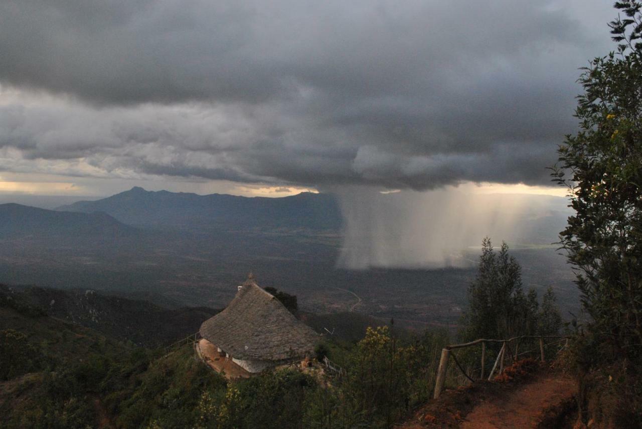 Mambo View Point Villa Ndungu Bagian luar foto