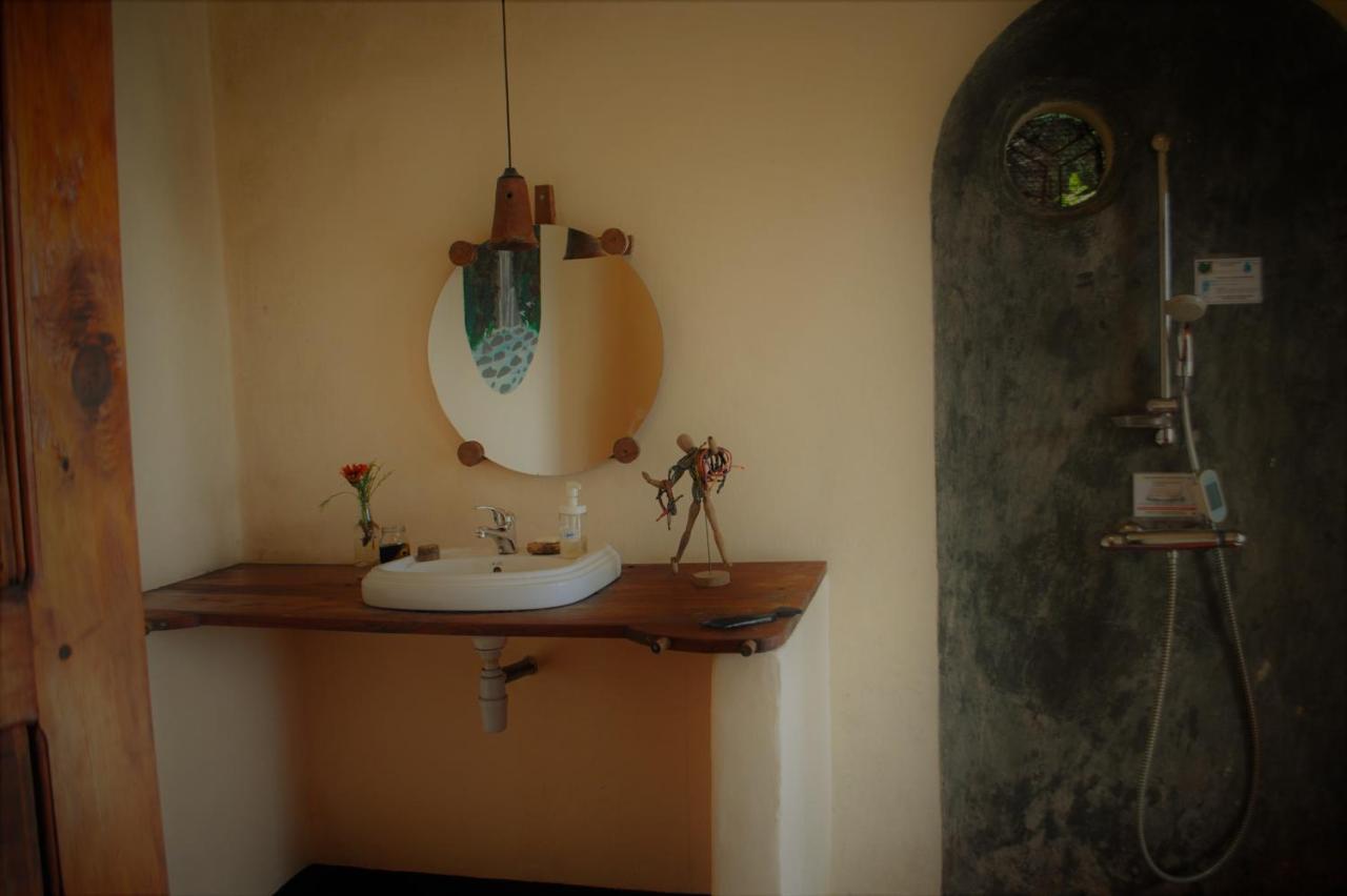 Mambo View Point Villa Ndungu Bagian luar foto
