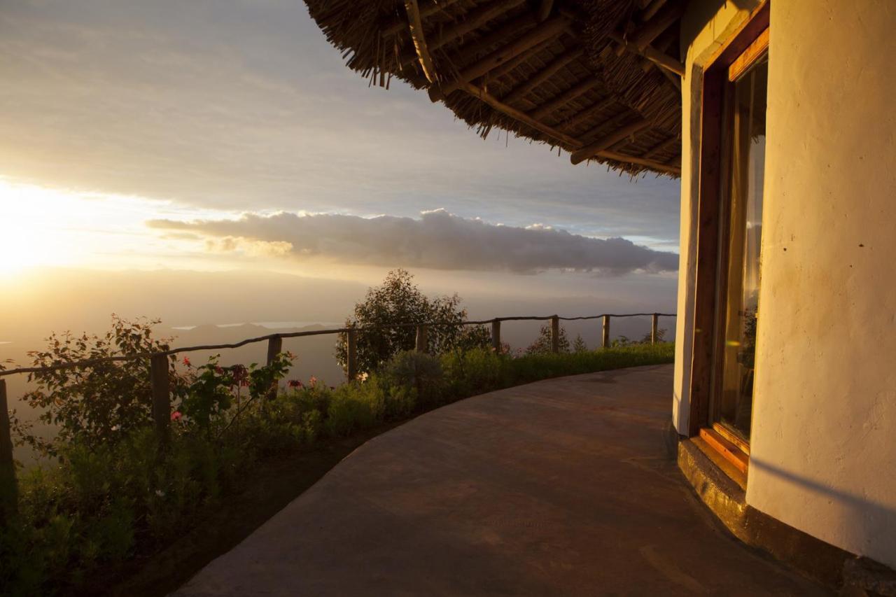 Mambo View Point Villa Ndungu Bagian luar foto